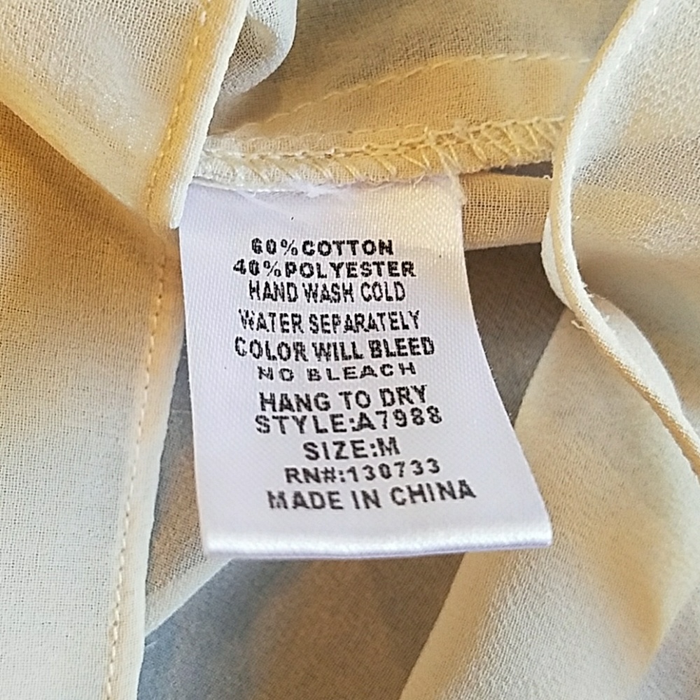 Umgee Razorback Blouse - Picture 3 of 6